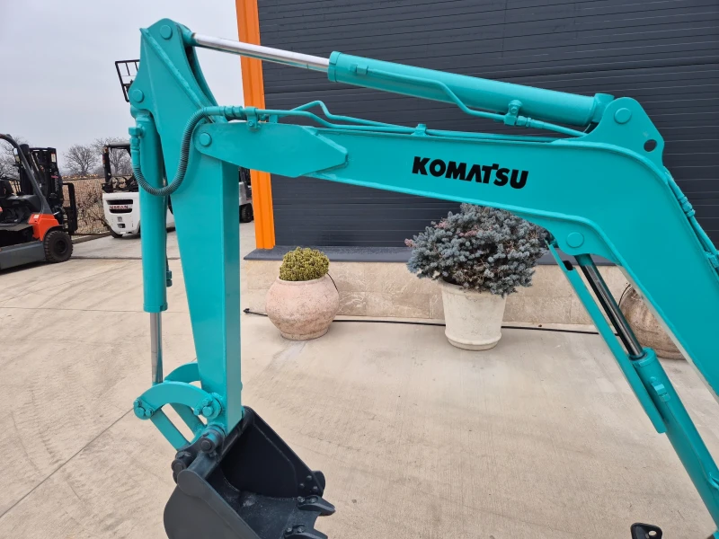 Багер Komatsu 1.3 тона / ПЕРФЕКТЕН / НАЛИЧЕН !, снимка 9 - Индустриална техника - 53171449