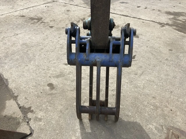 Багер Hitachi EX33U - 1 ЩИПКА + 2 КОФИ - ОЧАКВАН 10.01.2026!!! - изображение 6