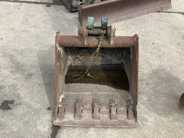 Багер Hitachi EX33U - 1 ЩИПКА + 2 КОФИ - ОЧАКВАН 10.01.2026!!! - изображение 8