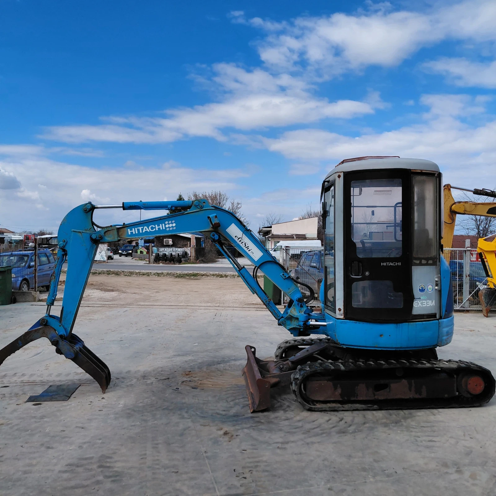 ����� Hitachi EX33U * ������� * 1 ����� + 2 ����  | Mobile.bg � ����������� 2