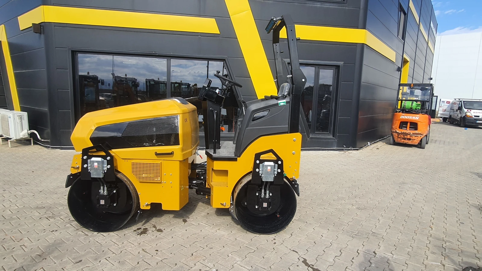 Валяк Друга марка BAUTRAX DR30 - изображение 7