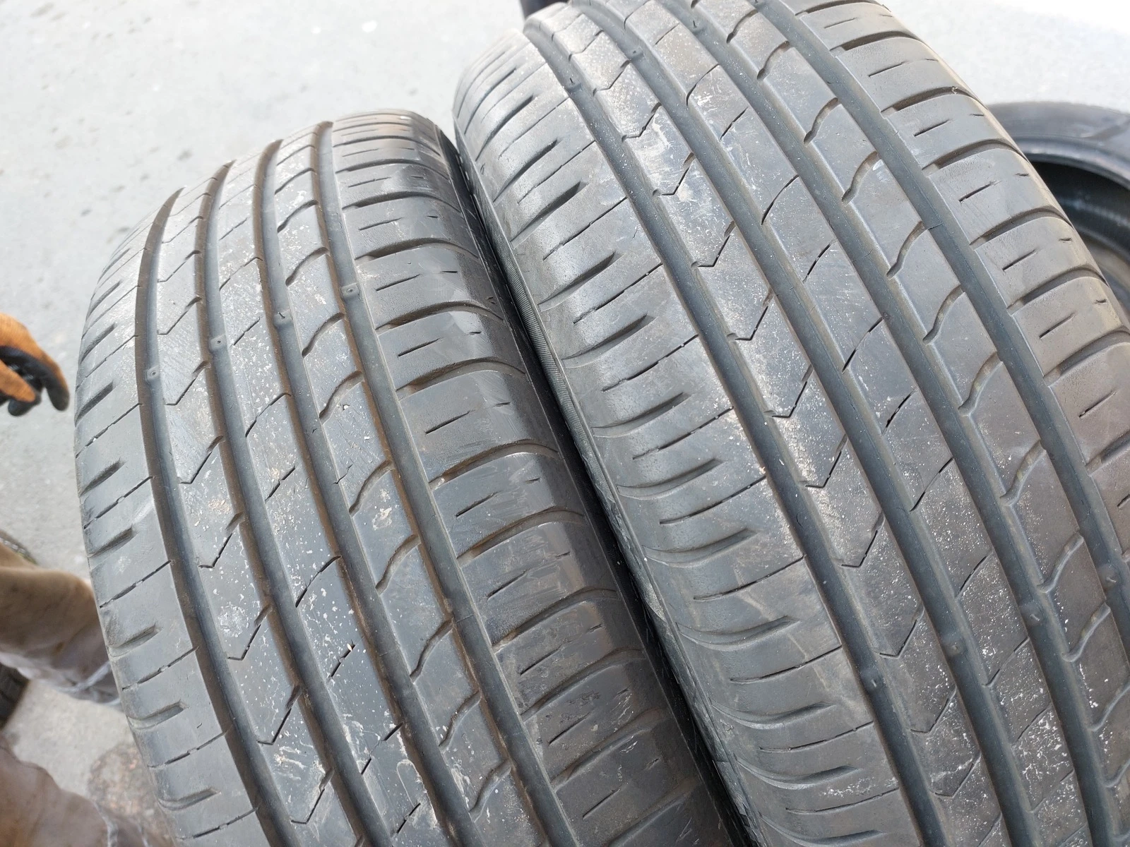 ���� 215/60R16 | Mobile.bg � ����������� 4