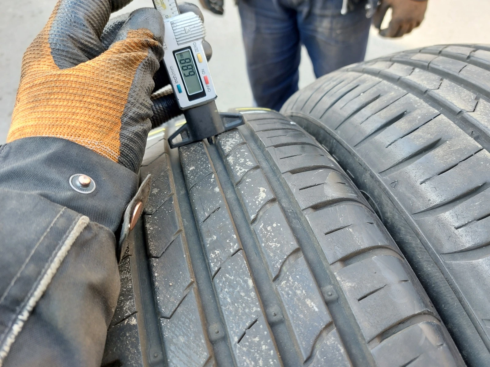 ���� 215/60R16 | Mobile.bg � ����������� 6