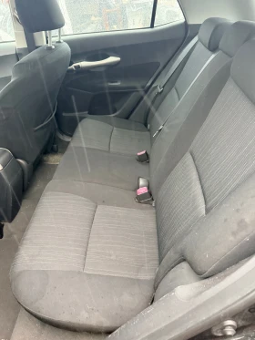 Toyota Auris 1.6 DUAL VVT-I, снимка 7