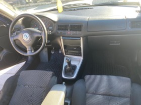 VW Golf, снимка 1 - Автомобили и джипове - 45552172