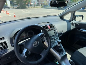 Toyota Auris | Mobile.bg � ����� ������ 5