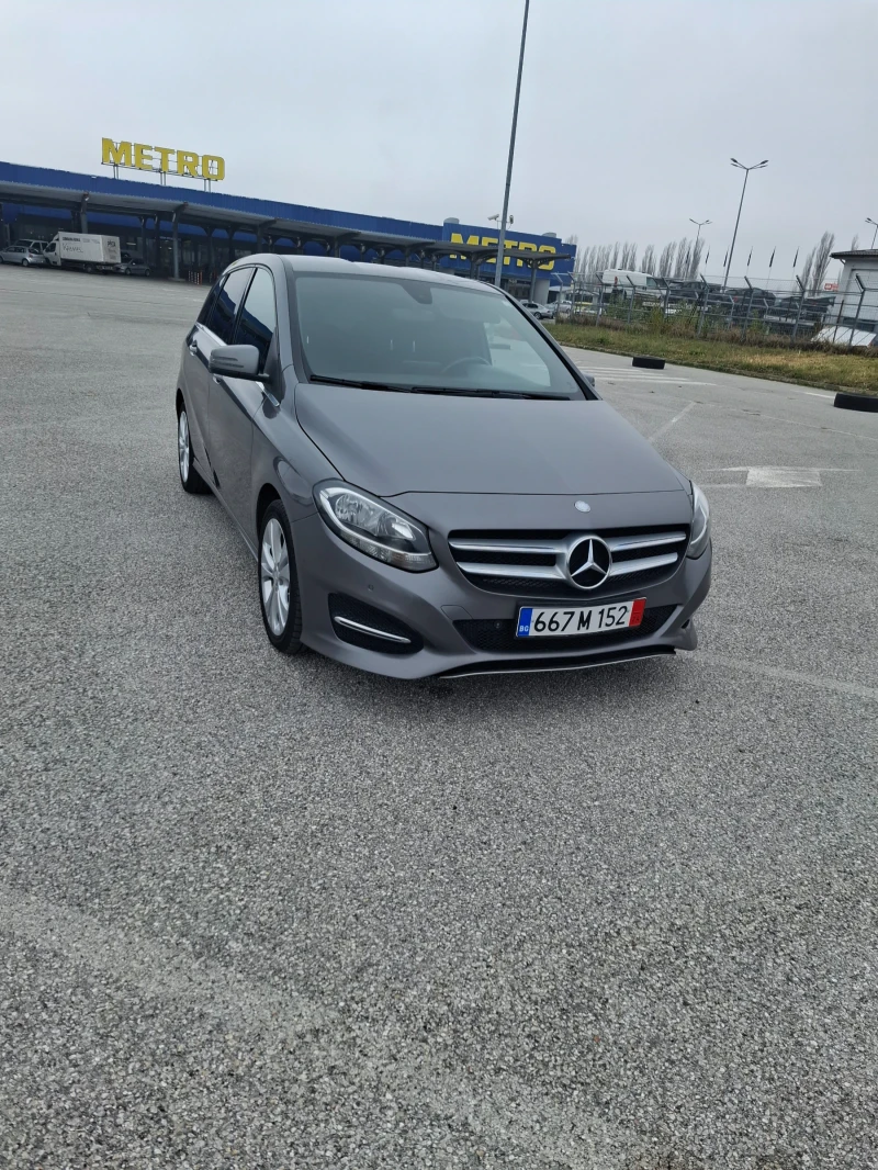 Mercedes-Benz B 180, снимка 16 - Автомобили и джипове - 47473477