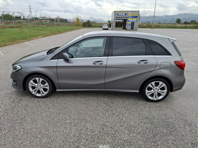 Mercedes-Benz B 180, снимка 3 - Автомобили и джипове - 47473477