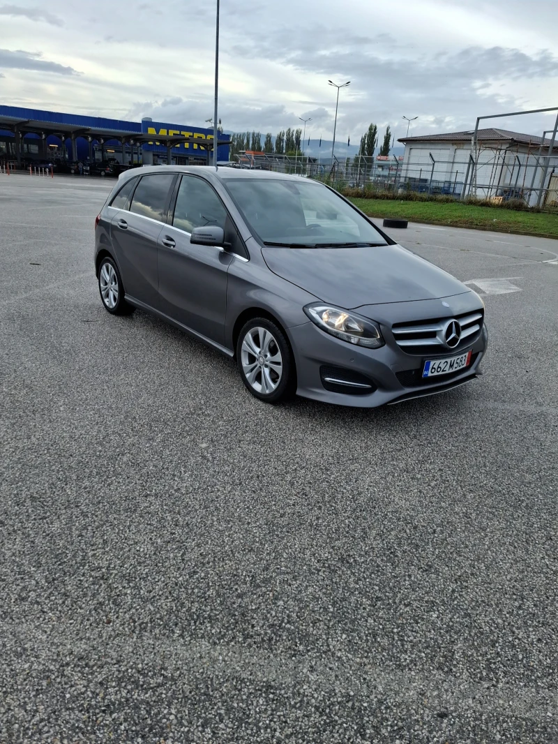 Mercedes-Benz B 180, снимка 1 - Автомобили и джипове - 47473477