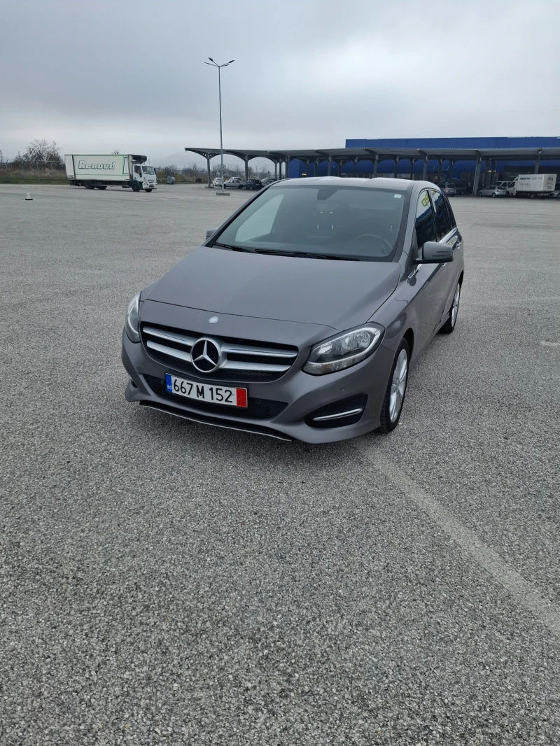 Mercedes-Benz B 180, снимка 15 - Автомобили и джипове - 47473477