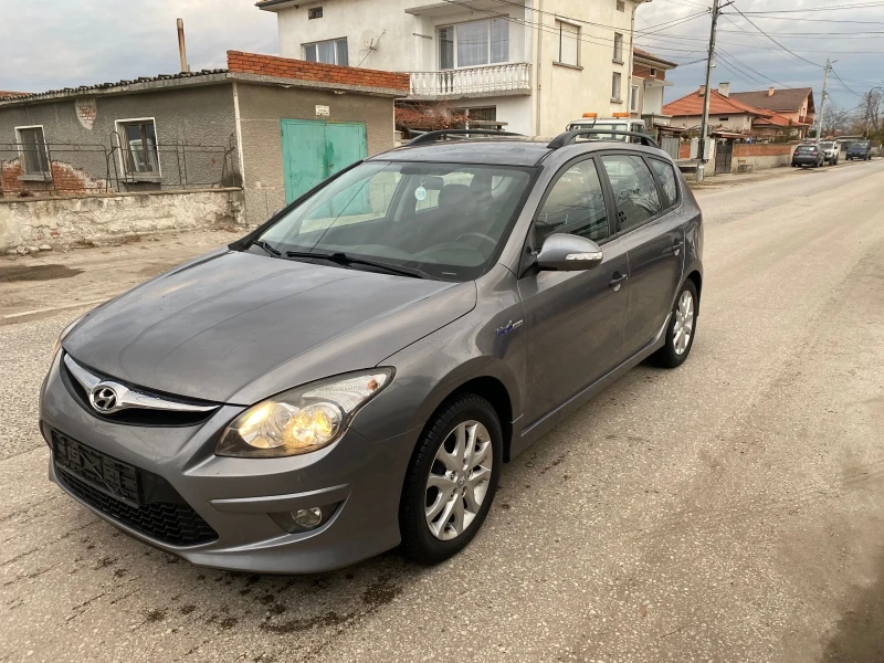 Hyundai I30 1.6 Бензин, снимка 2 - Автомобили и джипове - 48070282