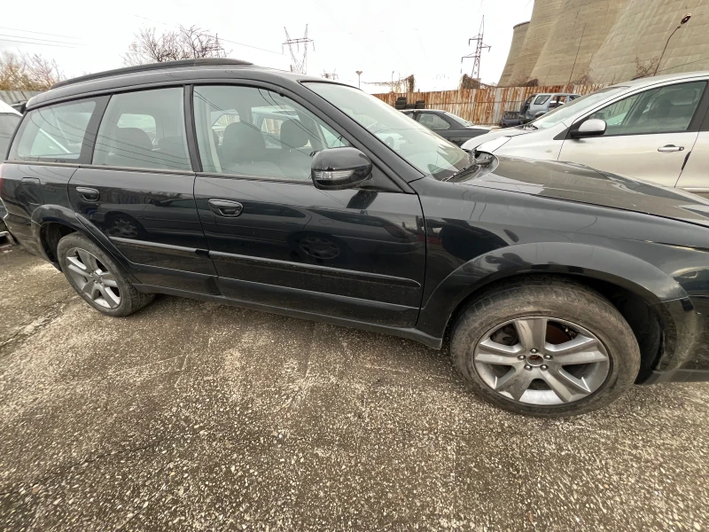 Subaru Outback 2.0d 150 hp, снимка 15 - Автомобили и джипове - 48070530