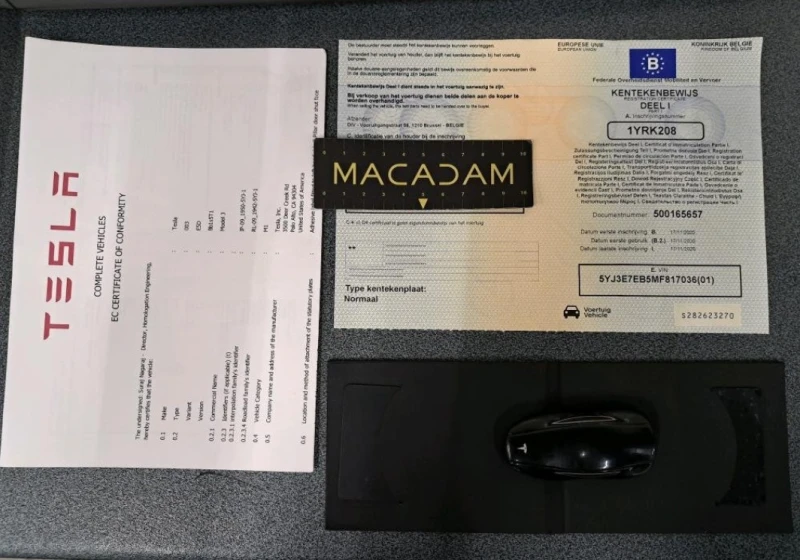 Tesla Model 3  4х4 Европейска Гаранция, снимка 9 - Автомобили и джипове - 49811742