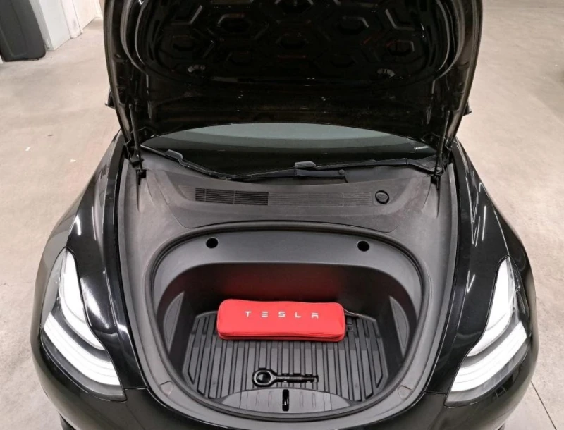 Tesla Model 3  4х4 Европейска Гаранция, снимка 8 - Автомобили и джипове - 49811742