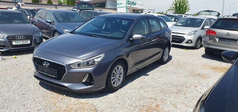 Hyundai I30 1.6 CRDI- NAVI, снимка 3 - Автомобили и джипове - 50150406