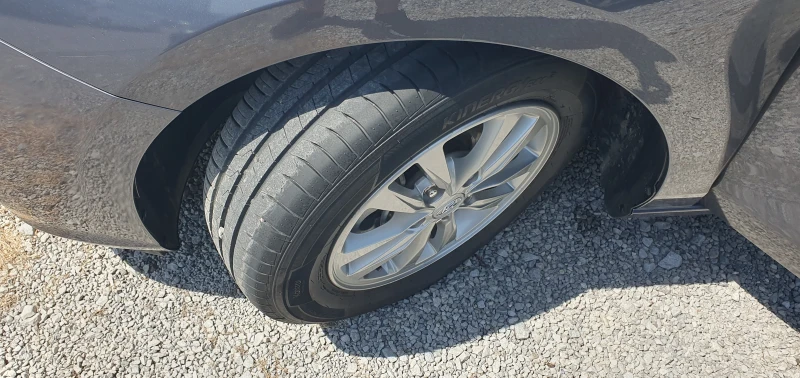 Hyundai I30 1.6 CRDI- NAVI, снимка 16 - Автомобили и джипове - 50150406