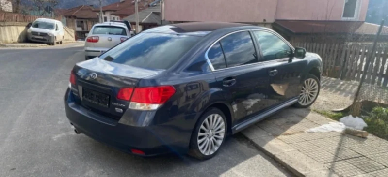 Subaru Legacy 2.0, снимка 2 - Автомобили и джипове - 52021328