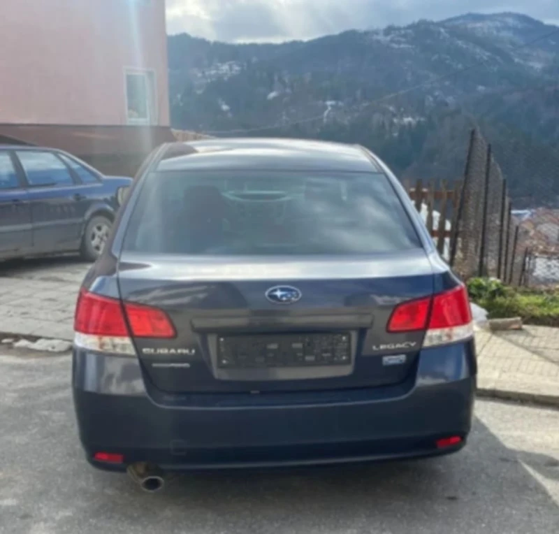 Subaru Legacy 2.0, снимка 3 - Автомобили и джипове - 52021328