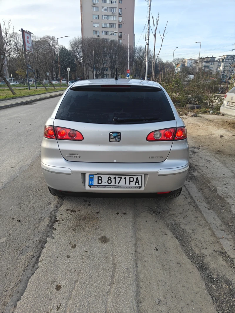 Seat Ibiza 1.4, снимка 2 - Автомобили и джипове - 52841208