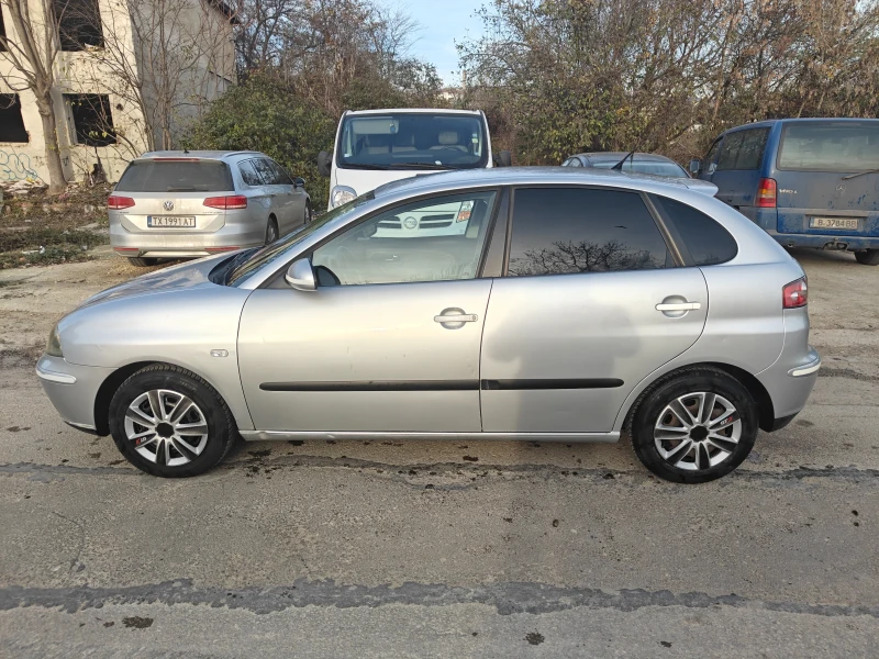 Seat Ibiza 1.4, снимка 4 - Автомобили и джипове - 52841208