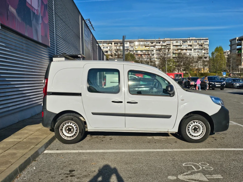 Renault Kangoo 1.5DCi, снимка 4 - Автомобили и джипове - 52977134