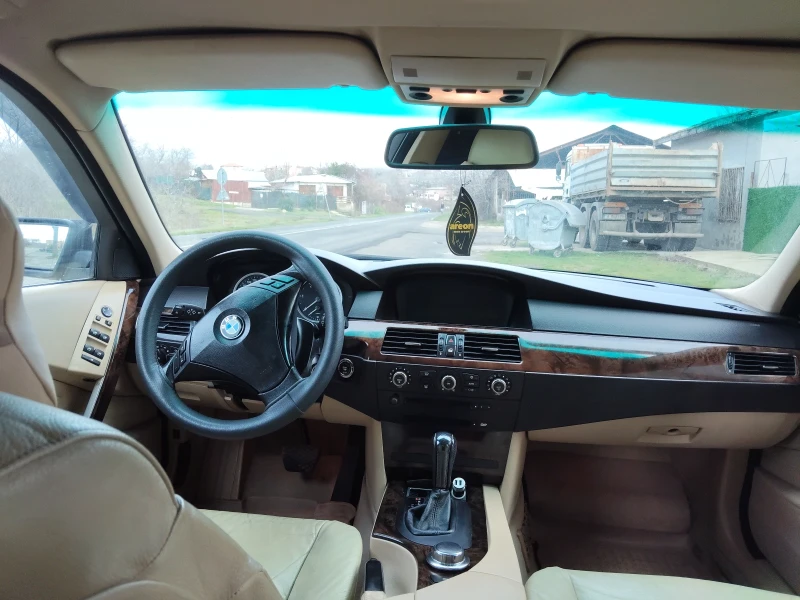 BMW 530, снимка 10 - Автомобили и джипове - 53499743