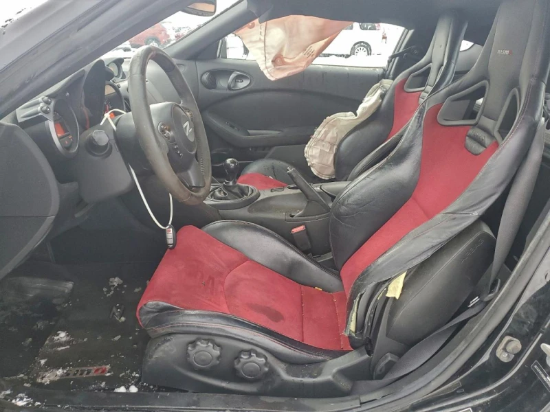 Nissan 370Z Nismo Tech, снимка 10 - Автомобили и джипове - 53502133