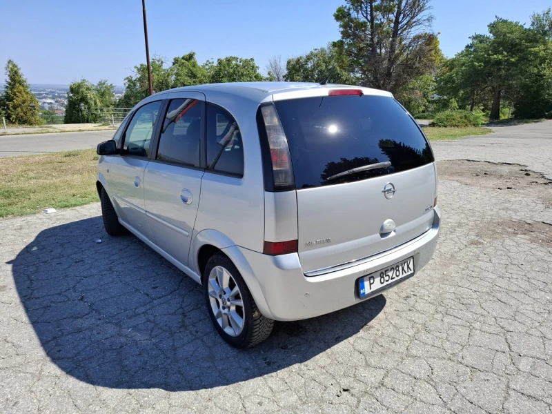 Opel Meriva Фейслифт, снимка 4 - Автомобили и джипове - 53571107