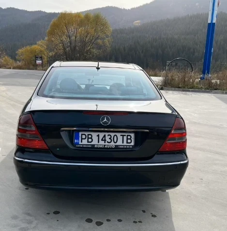 Mercedes-Benz E 270  - изображение 9