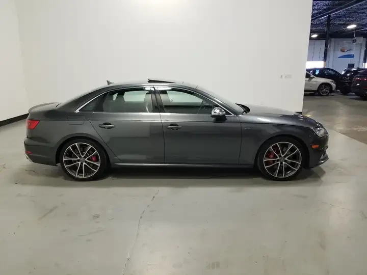 Audi S4 PRESTIGE* B&O* Дигитал* 360* Подгреви* Keyless* , снимка 7 - Автомобили и джипове - 53202838