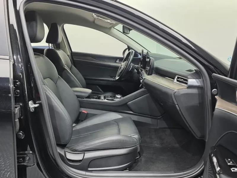 Kia K5 3Rd Generation 2.0 Noblesse, снимка 10 - Автомобили и джипове - 55700263