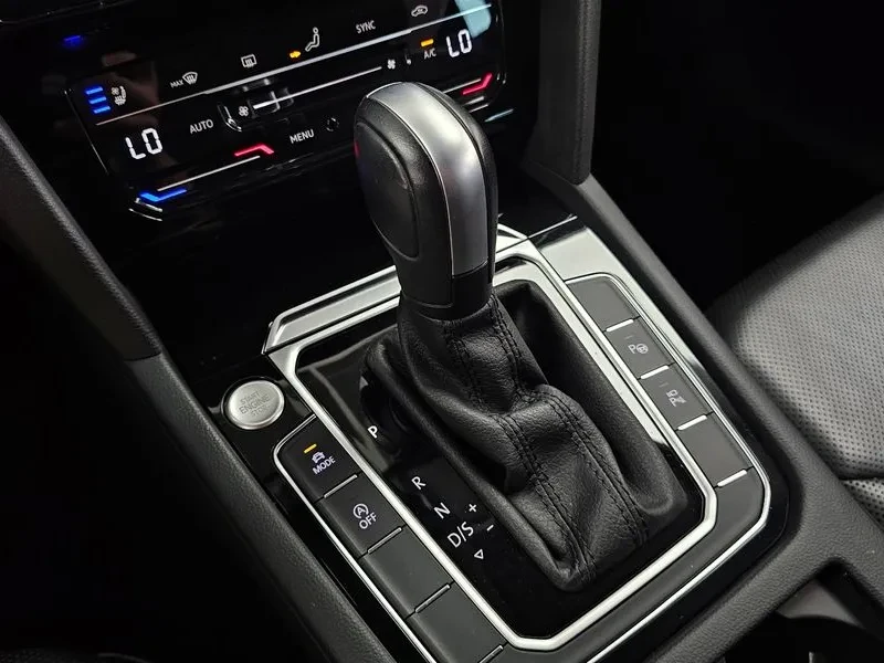 VW Arteon 2.0 Tdi Prestige, снимка 9 - Автомобили и джипове - 56287239
