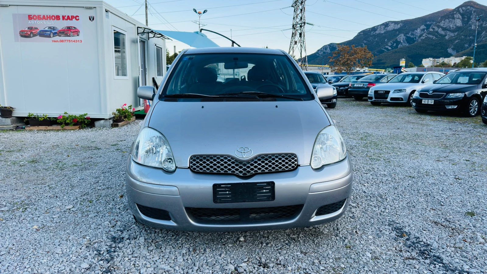 Toyota Yaris 1.4d-4d-face-Италия - изображение 2