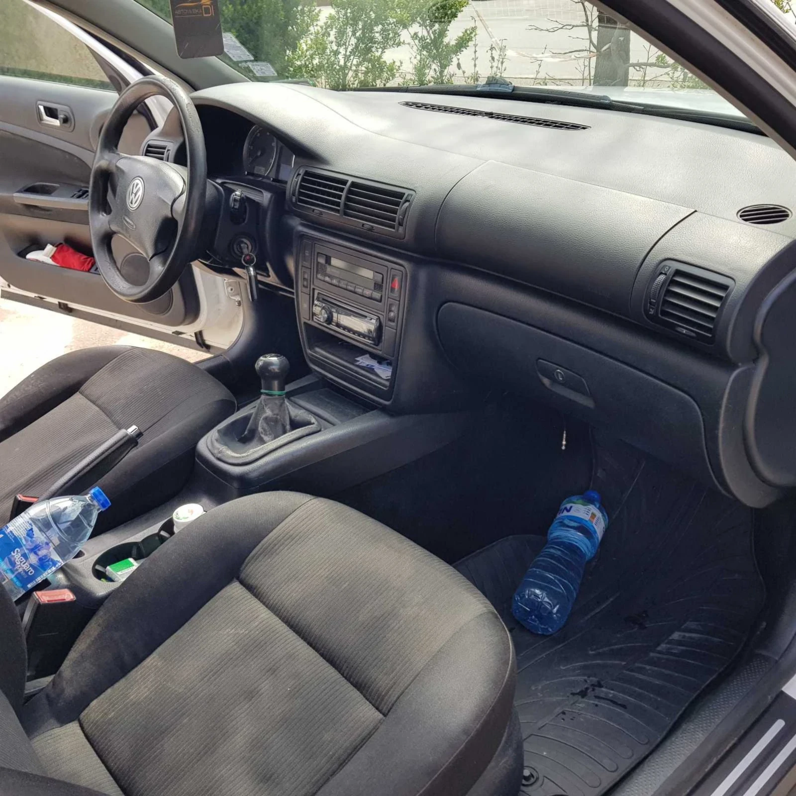 VW Passat Комби - изображение 6
