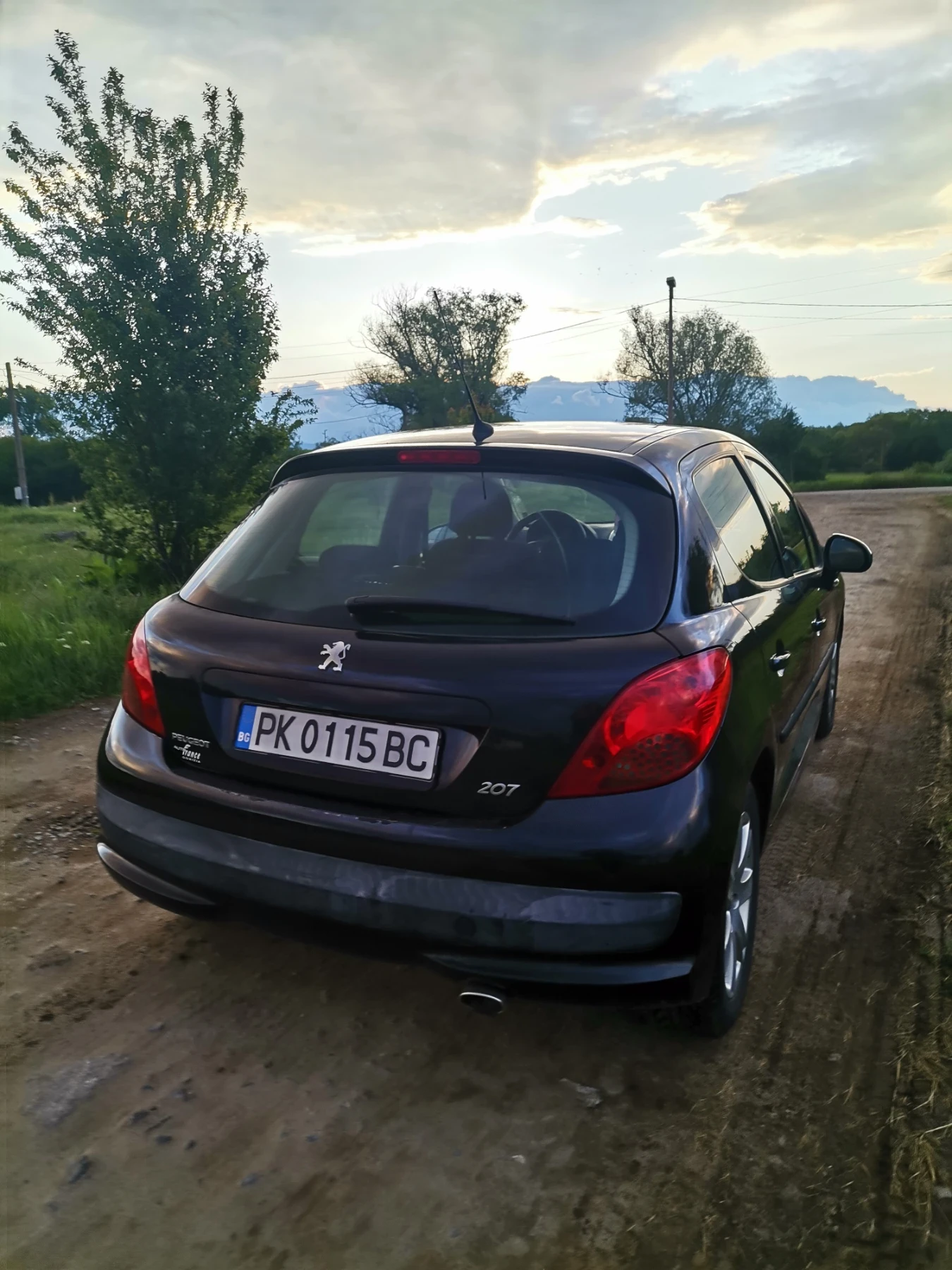 Peugeot 207 1.6 HDI - изображение 4