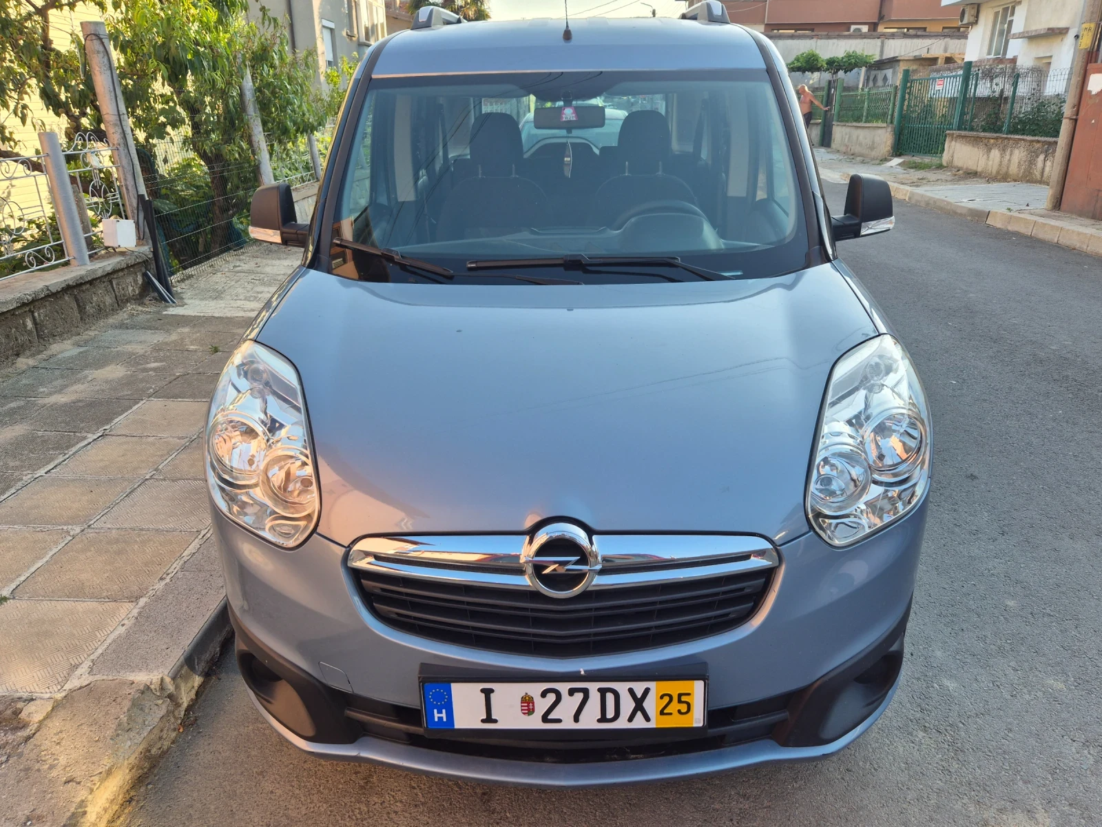 Opel Combo Климатик* Напълно-Обслужено* Чисто-Нови-Гуми - изображение 2