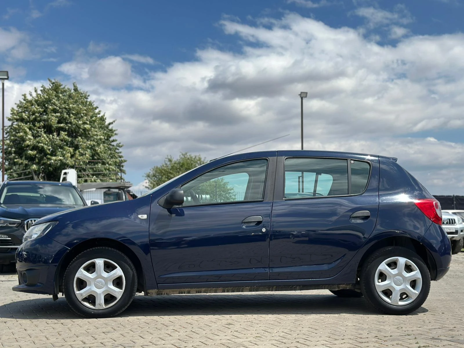 Dacia Sandero / 0.9 TCE / GAS / EURO 6 / TOP / - изображение 2