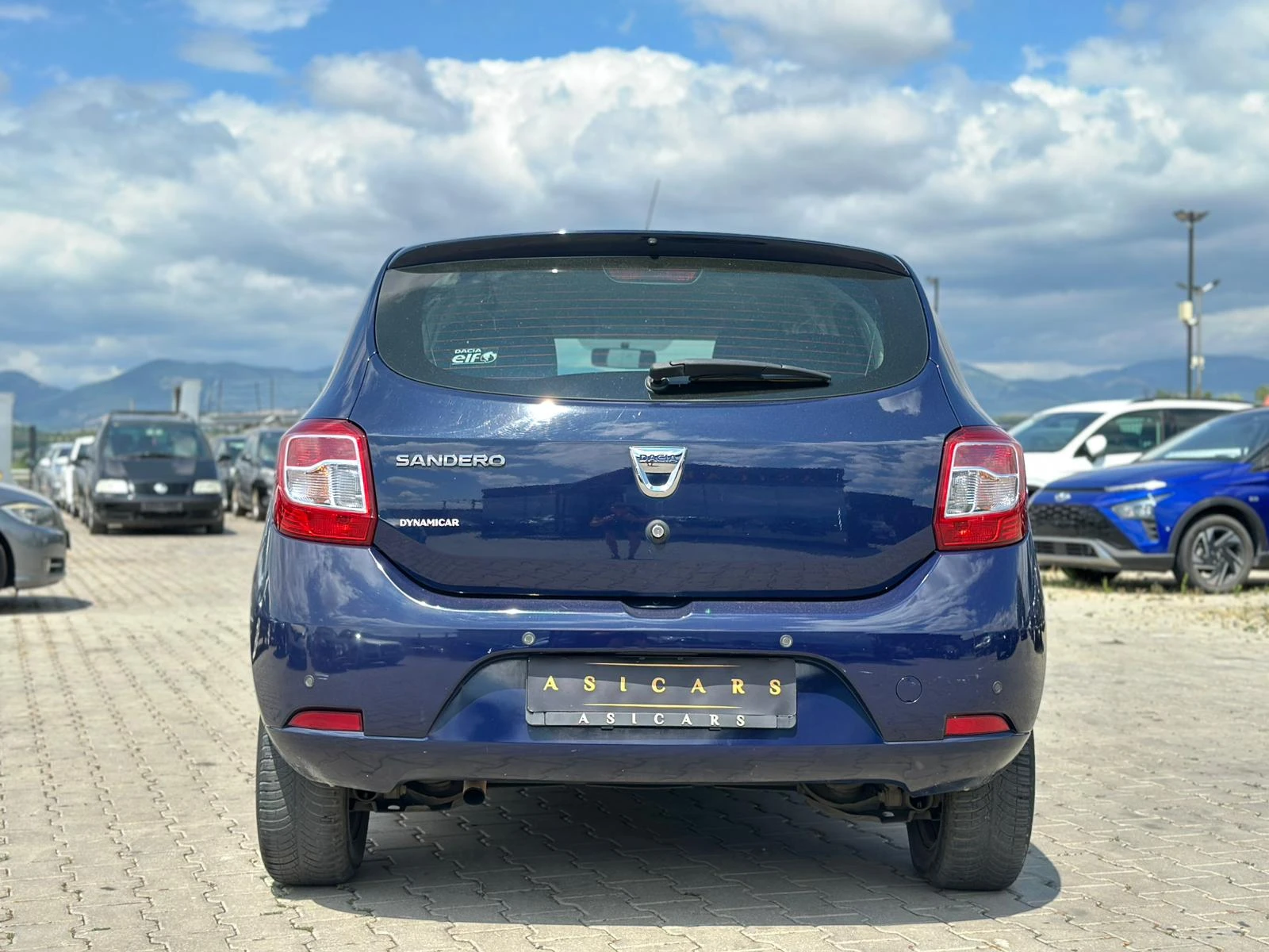Dacia Sandero / 0.9 TCE / GAS / EURO 6 / TOP / - изображение 4