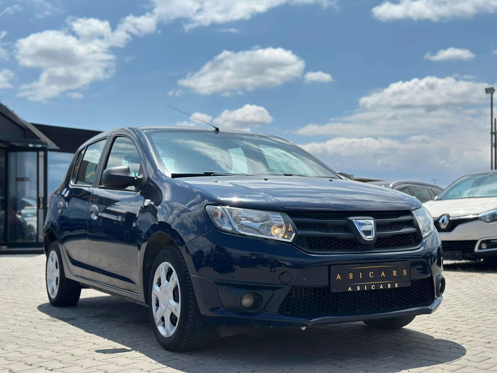 Dacia Sandero / 0.9 TCE / GAS / EURO 6 / TOP / - изображение 7