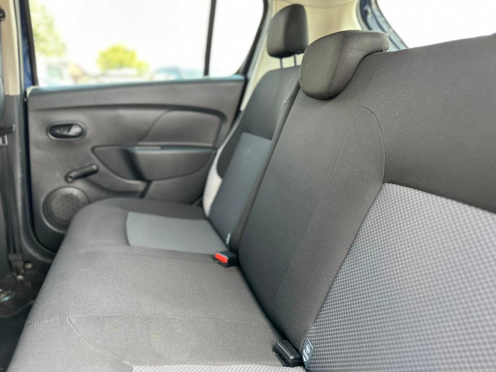 Dacia Sandero / 0.9 TCE / GAS / EURO 6 / TOP / - изображение 10