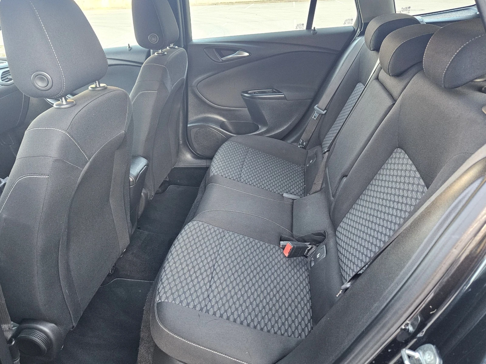 Opel Astra 1.4т 150к.с. Евро6б | Mobile.bg — изображение 11
