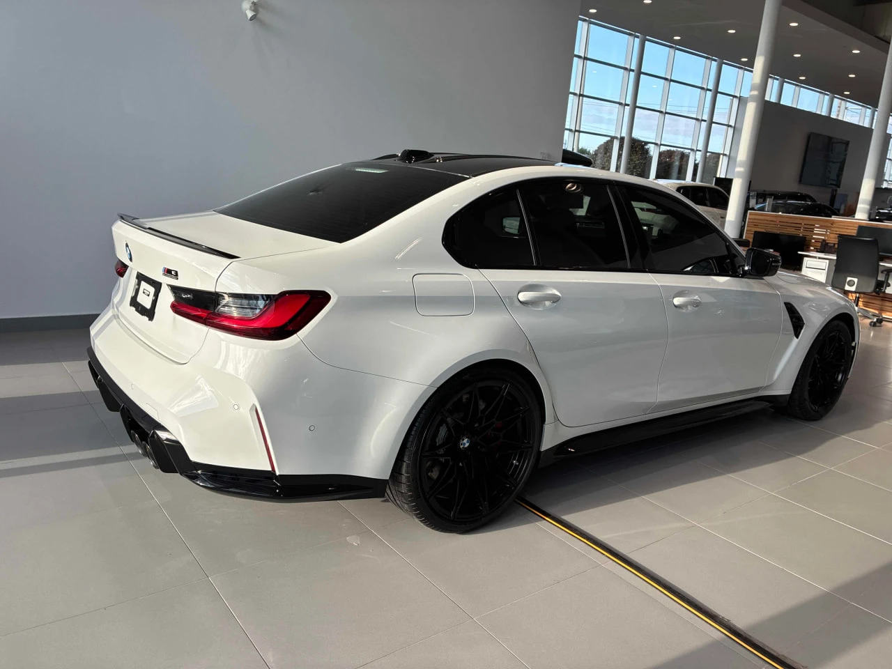 BMW M3 COMPET* CARFAX* АВТОФИНАНС БЕЗ ПЪРВОНАЧАЛНА ВНОСКА - изображение 3