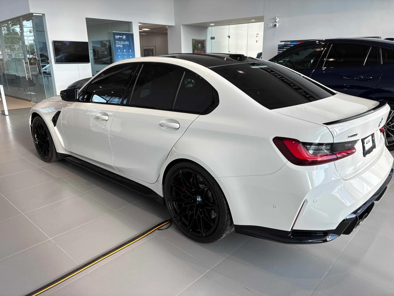 BMW M3 COMPET* CARFAX* АВТОФИНАНС БЕЗ ПЪРВОНАЧАЛНА ВНОСКА - изображение 2