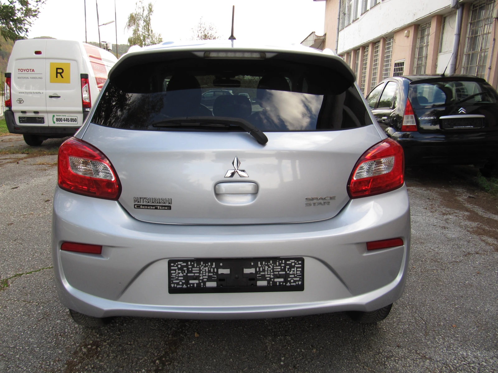 Mitsubishi Space star 1.2i Klima euro6 - изображение 4