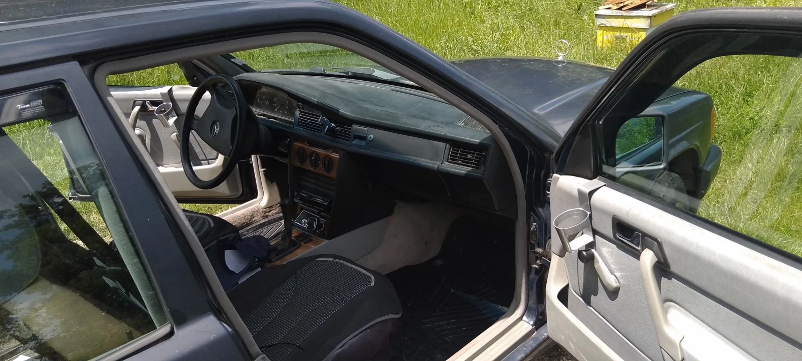 Mercedes-Benz 190 Бензинова  - изображение 6