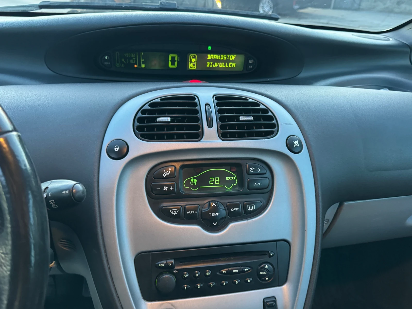 Citroen Xsara picasso  - изображение 7