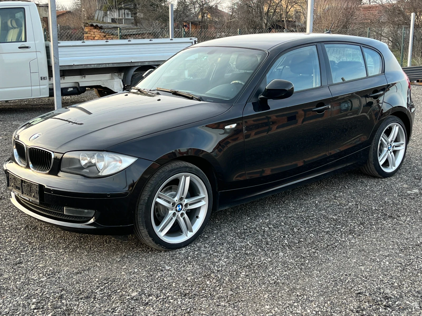 BMW 116 BMW 116 2.0 D 116кс - изображение 2