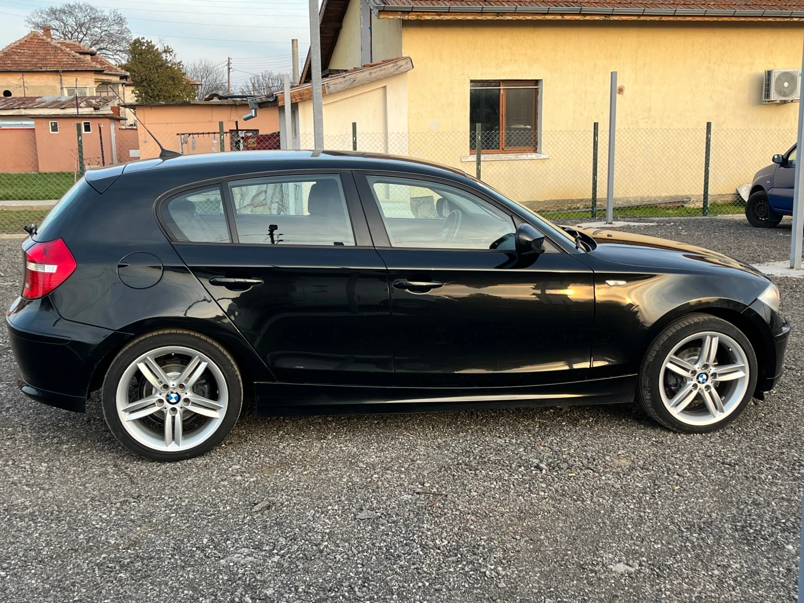 BMW 116 BMW 116 2.0 D 116кс - изображение 5