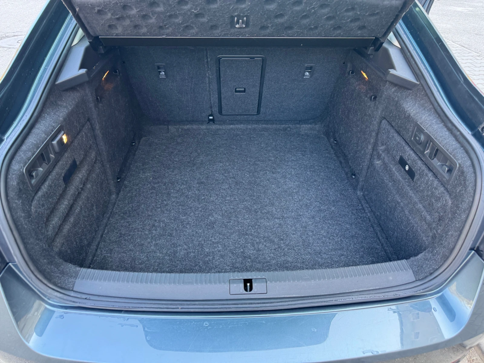 Skoda Superb, снимка 15 - Автомобили и джипове - 53844402