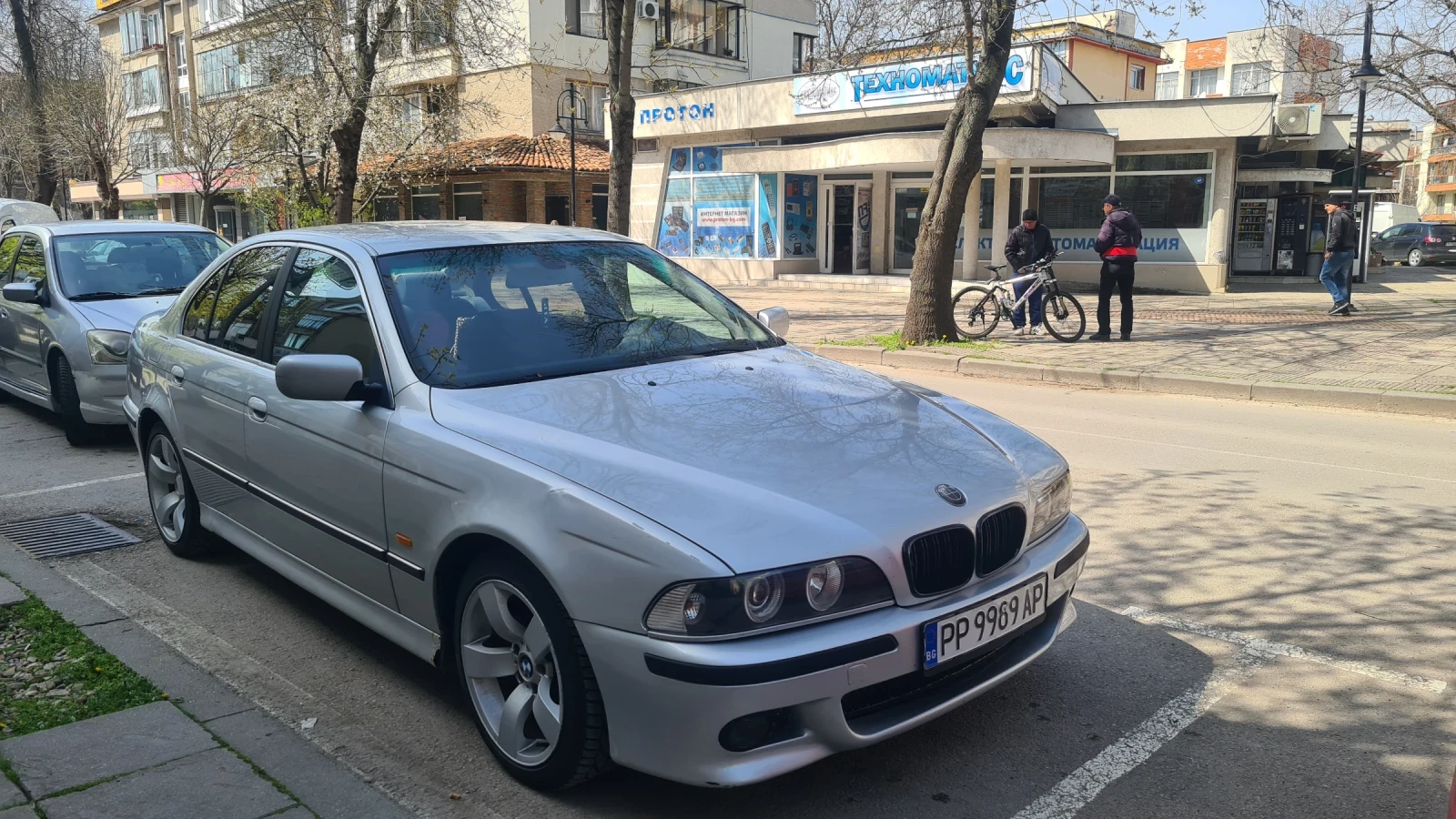 BMW 525
